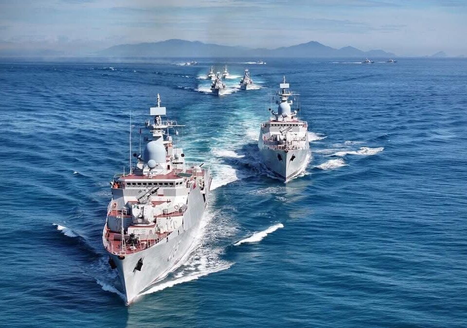 Diễu Binh Hải Quân Bình Ba Tàu Hải Quân